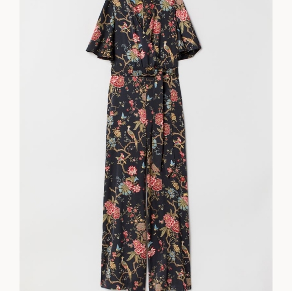 Floral patterned size 0 H&M jumpsuit - Picture 14 of 14